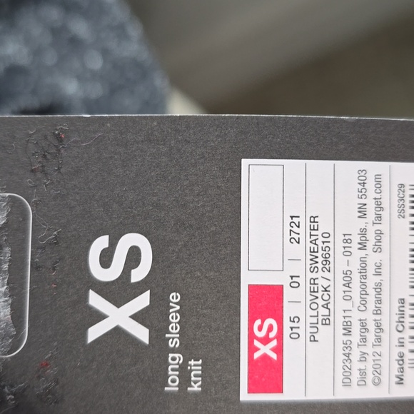 🖤🖤Pullover sparkly shirt🖤🖤 - Picture 3 of 4